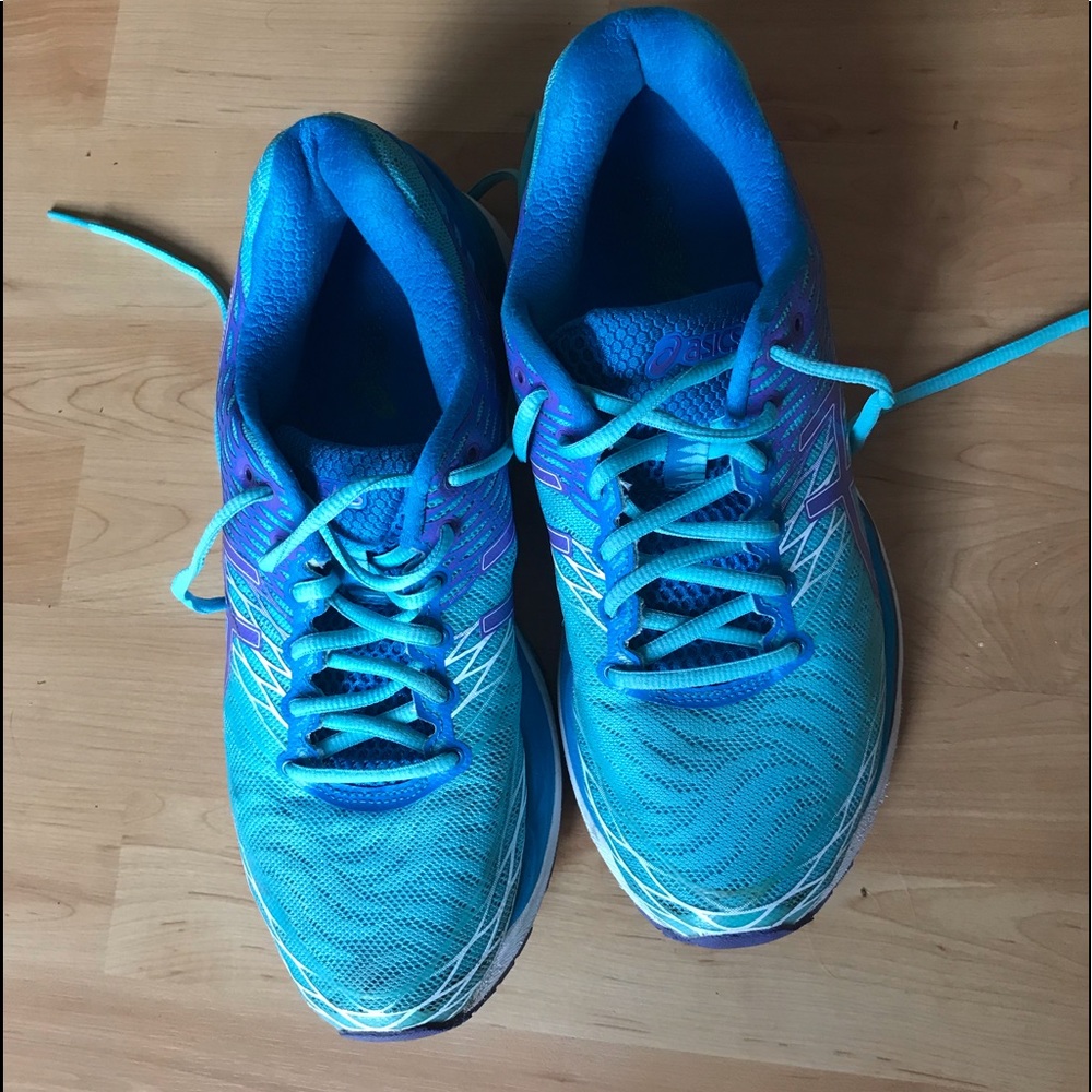 ASICS Gel nimbus 18 running shoes